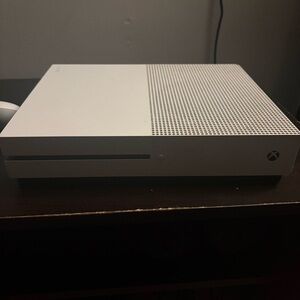 Microsoft Xbox One S
